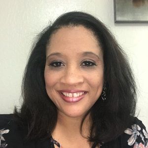 Meet your Posher, Loretta